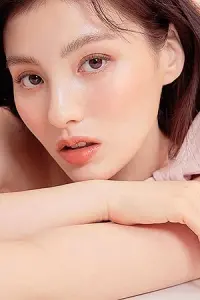 Фото  (Kim Yong-ji)