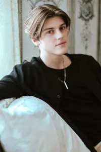 Фото  (Ruel Van Dijk)