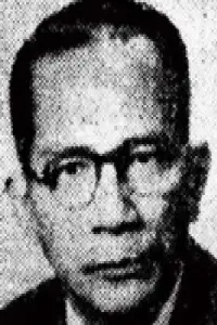 Фото  (Lee Ying-Yuen)