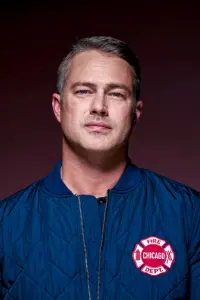 Фото Тейлор Кінні (Taylor Kinney)