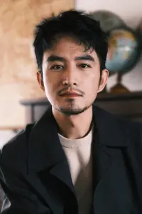 Фото  (Zhang Xiaochen)