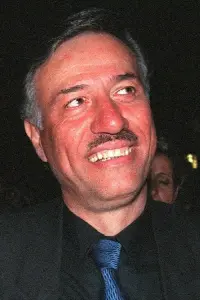 Фото  (Kemal Sunal)