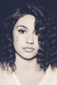 Фото  (Alessia Cara)