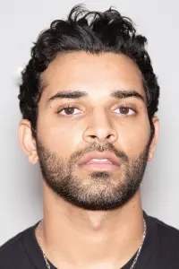 Фото  (Karam Gill) #524472