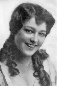 Фото  (Gertrude Selby)