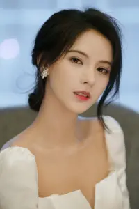 Фото  (Zhang Yuxi)
