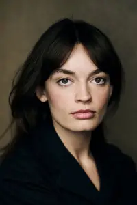 Фото Емма Маккі (Emma Mackey) #327038