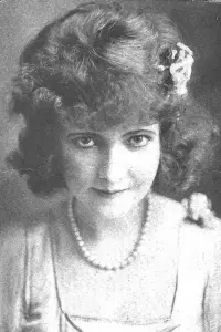 Фото  (Fannie Ward)