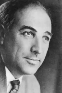 Фото  (Yuri Yakovlev)