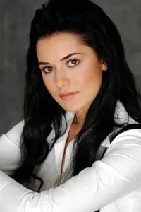 Фото  (Fahriye Evcen)