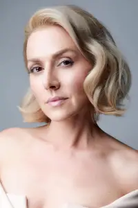 Фото Еллісон Макаті (Allison McAtee) #320043