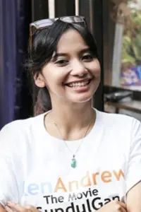 Фото  (Naya Anindita)