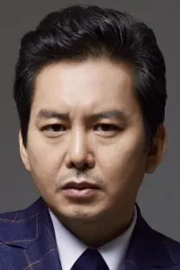 Фото  (Yoon Ki-won)