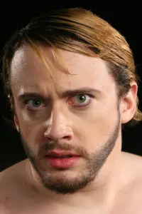 Фото  (Sam Hyde)