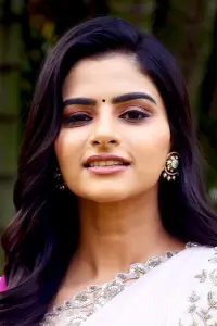 Фото  (Avantika Dassani)