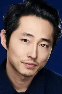 Фото Стівен Юн (Steven Yeun)
