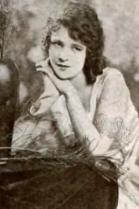 Фото  (Beatrice Burnham)