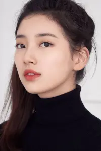 Фото Бей Сюзі (Bae Suzy)