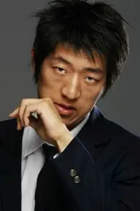 Фото  (Jang Joon-yeong)