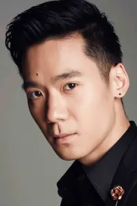 Фото  (Joshua Tan)