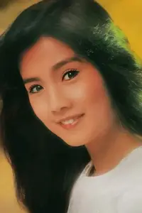 Фото  (Sylvia Peng Hsueh-Fen)