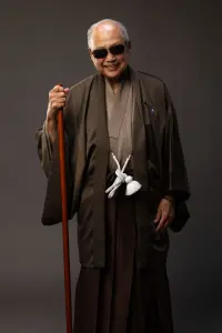 Фото  (Terry Ota)