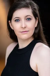 Фото  (Demi Peters)