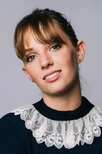 Фото Майя Хоук (Maya Hawke)