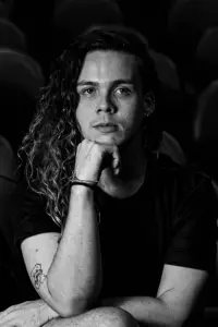 Фото  (Charles Morais)