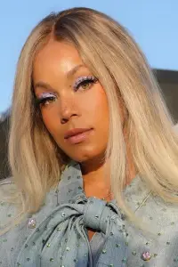 Фото  (Tanner Adell) #369453