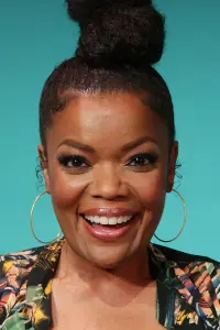 Фото Іветт Ніколь Браун (Yvette Nicole Brown)