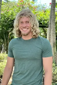 Фото  (PJ Stewart)