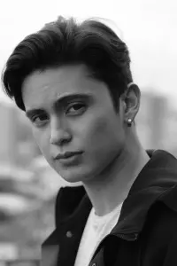 Фото  (James Reid)