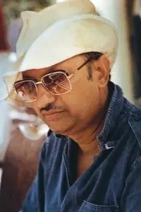 Фото  (Manmohan Desai)