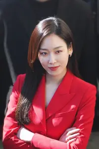Фото  (Seo Hyun-jin)
