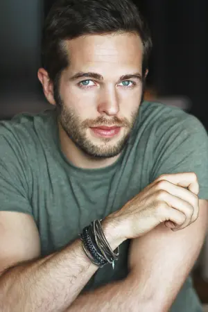 Фото  (Eric Hicks) #179590