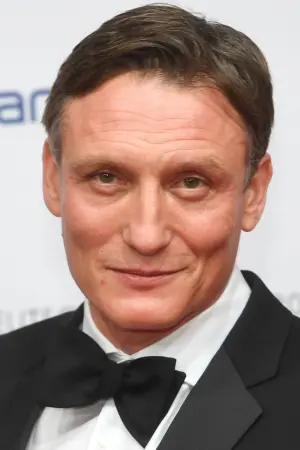 Фото Олівер Мазуччі #10684