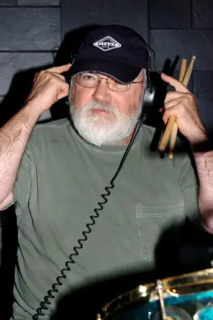 Фото Ронні Татт #346293