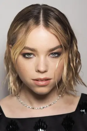 Фото Міллі Алкок (Milly Alcock) #346443