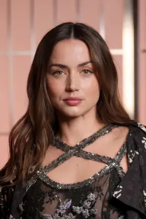 Фото Ана де Армас (Ana de Armas) #327474