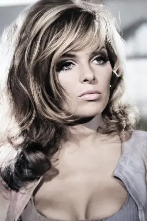 Фото Джулі Еге (Julie Ege) #61260