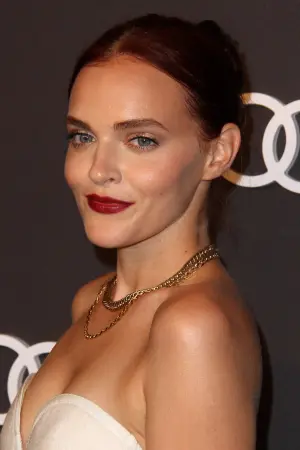 Фото Меделін Брюер (Madeline Brewer) #154475