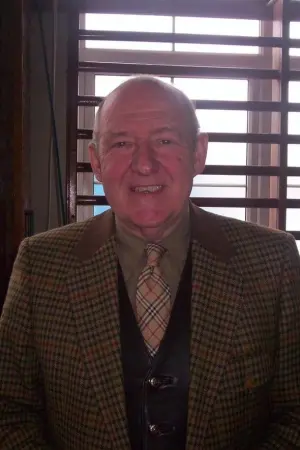 Фото Дерек Вейр #84800