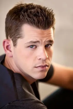 Фото  (Ryan Lane) #334832