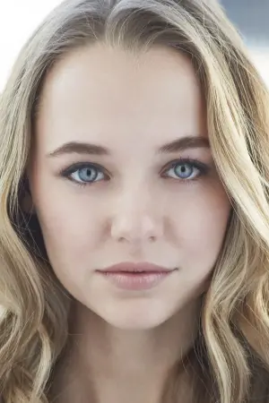 Фото Madison Iseman #13198
