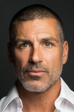 Фото Ерік Етебарі #90765