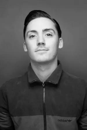 Фото Дрю МакОні #15962