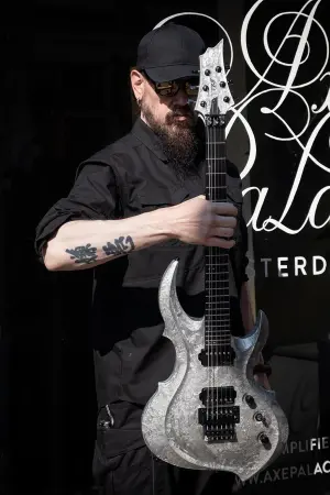 Фото Мік Томсон #301250