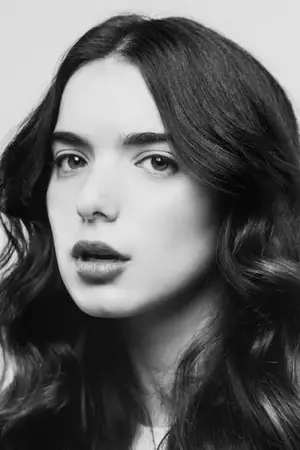 Фото Ділан Гелула (Dylan Gelula) #50506