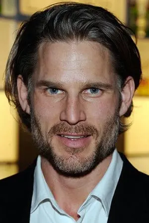 Фото Ной Хантлі #12138